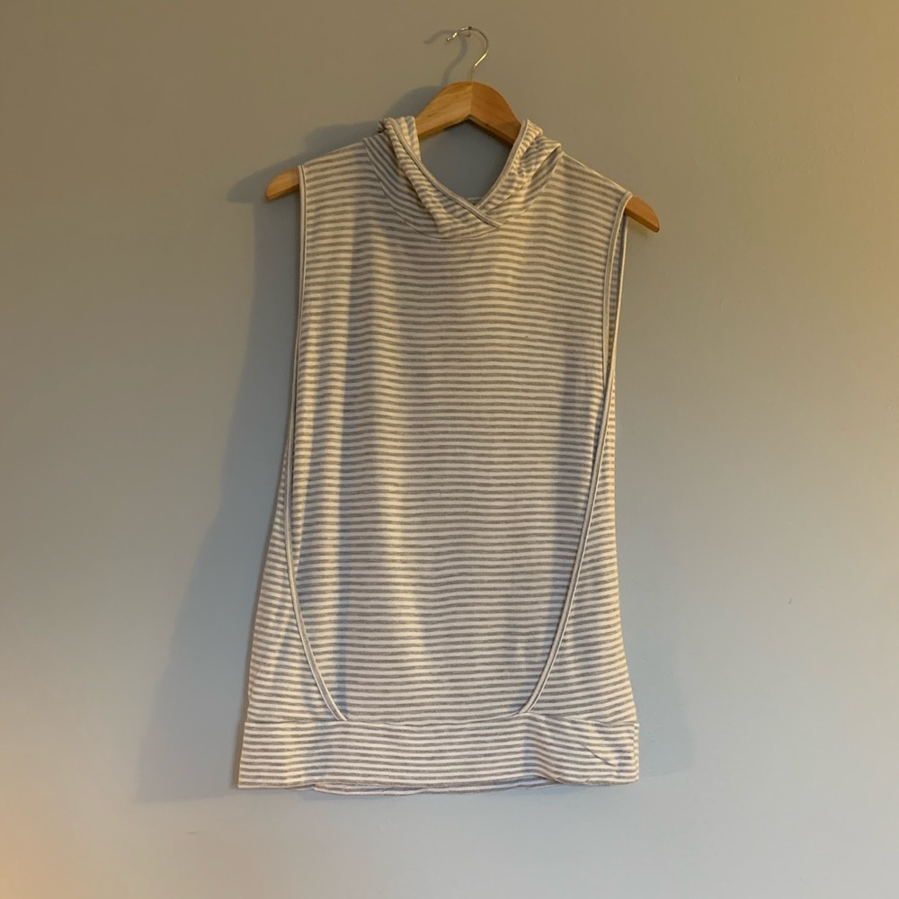 Beyond Yoga sweatshirt hoodie Size Small